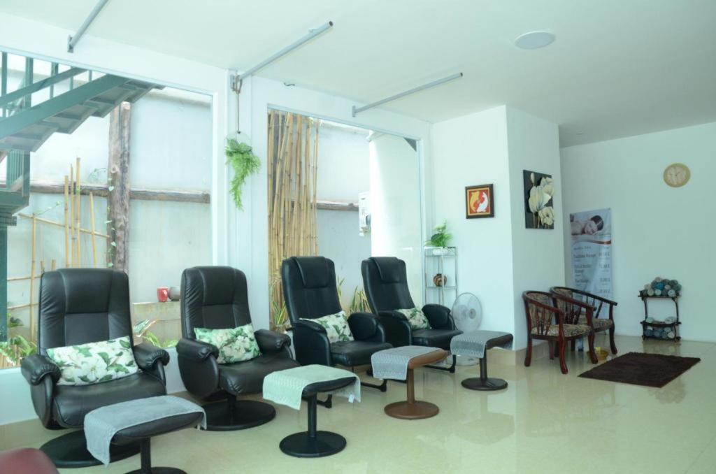 Leuxay Hotel Vientiane Extérieur photo