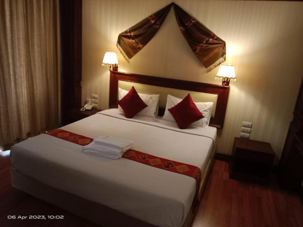 Leuxay Hotel Vientiane Extérieur photo