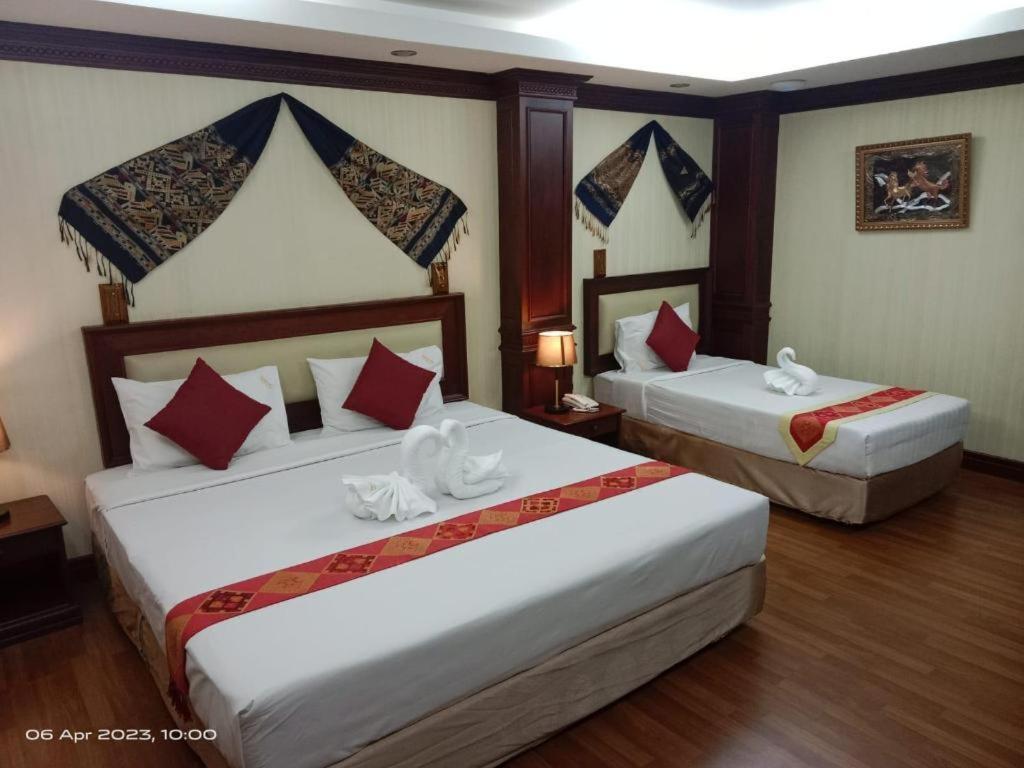Leuxay Hotel Vientiane Extérieur photo